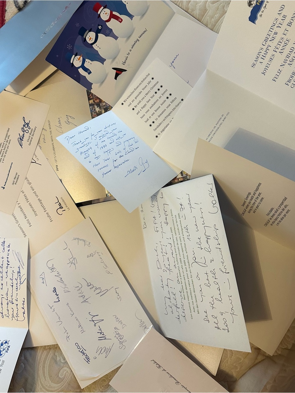 FIFA Soccer Memorabilia – Dick Howard Archive 40 Letters & Cards (1971–2011 - Picture 5 of 14